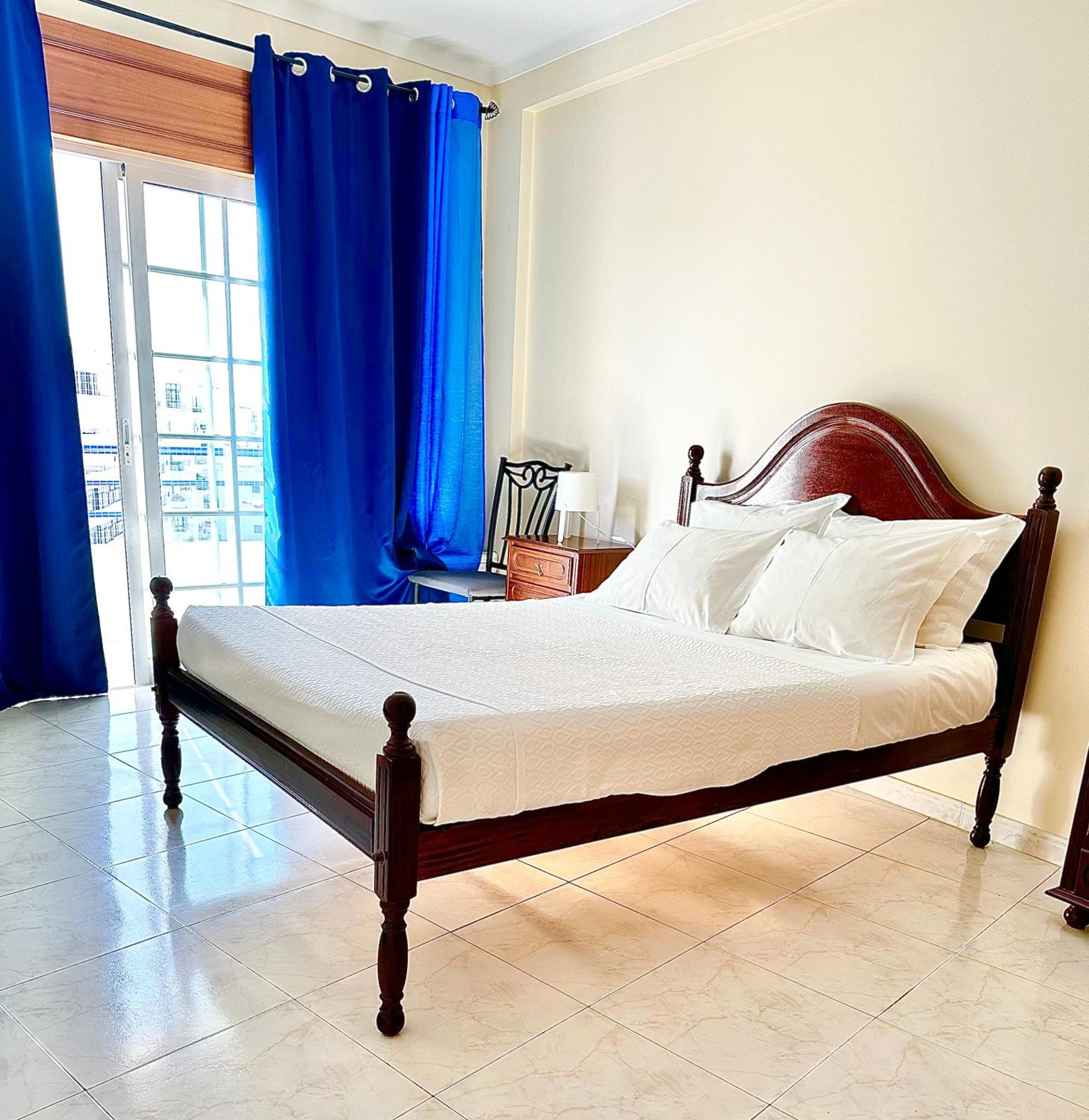 Rei Apartment Quarteira Luaran gambar