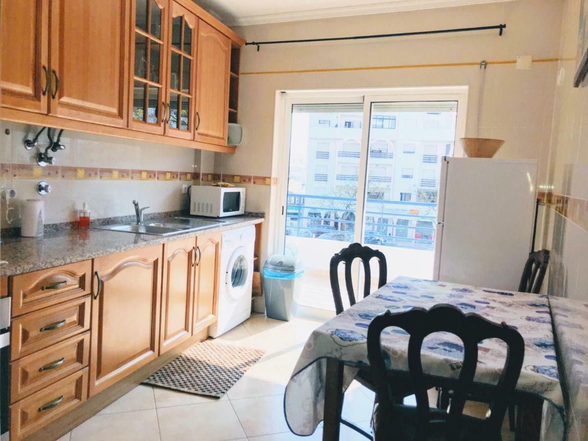 Rei Apartment Quarteira Luaran gambar